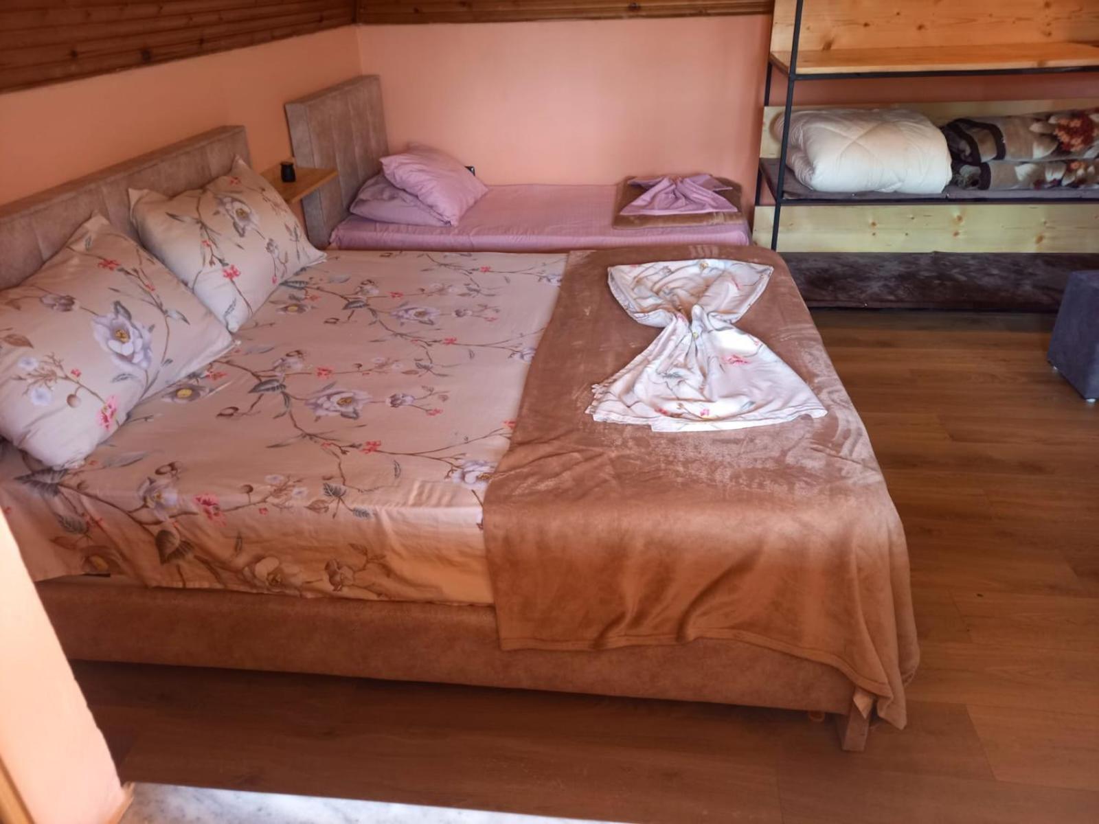 Apartment In Тирана Екстер'єр фото